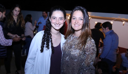  Paola e Isa Mendizábal.
