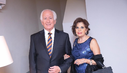  Marcelo y Guillermina de los Santos.