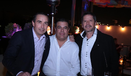 Alejandro Elizondo, Carlos Esparza y Alejandro Santibáñez.