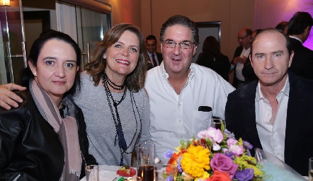  Cecilia Hernández, Martha Malo, Andrés Bárcena y Rodak Palau.