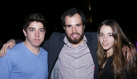  Chema, Marcelo y Ana Paula de los Santos.