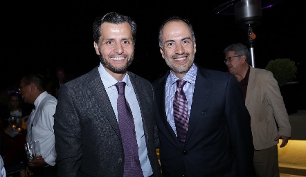  Carlos y Marcelo de los Santos.