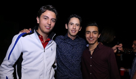  Daniel Berrones, Fer Santibáñez y Pablo Rodríguez.