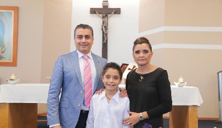  Samuel Tacea, Alejandro Tacea y Elsa Félix de Tacea.