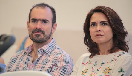  Manuel González y Fer Félix.