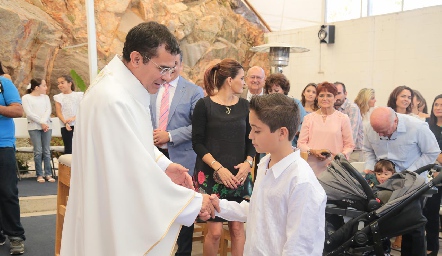  Felicitaciones.