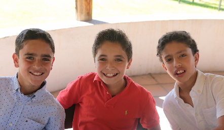  Mauricio, Alejandro y Hansen.
