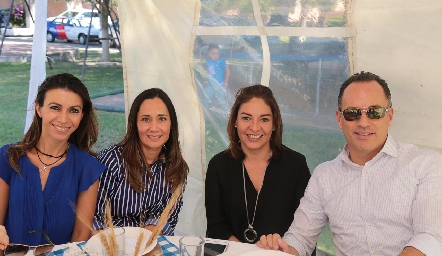  Karla Tacea, Yadira Salazar, Martha Noblecía y Guillermo Limón.