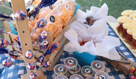  Mesa de dulces.