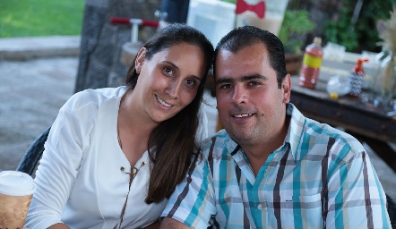  Daniela Díaz De León y Alejandro Sesma.