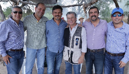  Juan Manuel Piñero, Gabriel Valle, Manuel Zacarías, Jorge Gómez, Gerardo Galván y Martín de la Rosa.