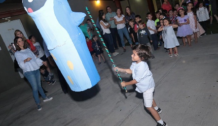  Víctor.