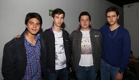  Luis, Roy, Víctor y Jorge.
