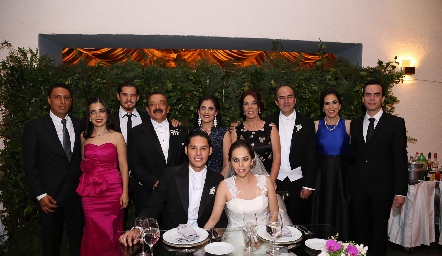  Familias Hernández-Leiva y Estrada-Alcalde.