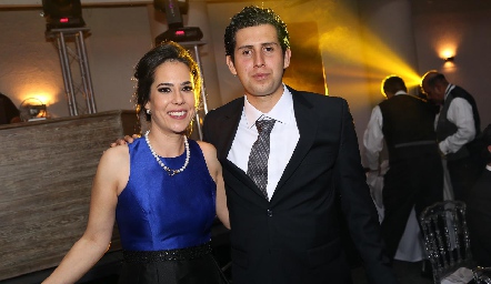  Sofía Estrada con su primo Gabriel Villarreal.