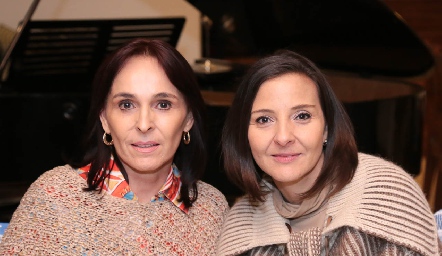  Susana Rangel y Martha Pérez.