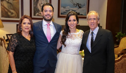  Angélica Vega, Diego Hernández, María José Leal y Jorge Hernández.