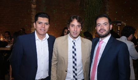 Enrique Muñoz, Daniel Enríquez y Diego Hernández.