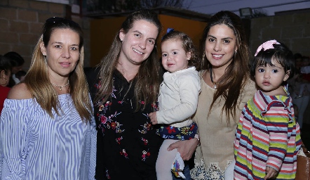  Marcela Torres, Hani Abud, Álika, Bárbara Berrones y Barbarita.