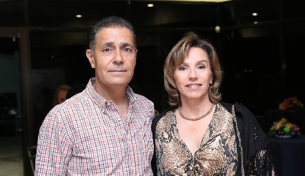  José Manuel Lozano y Bety Lavín.