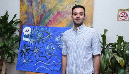  Sergio Motilla con su obra.