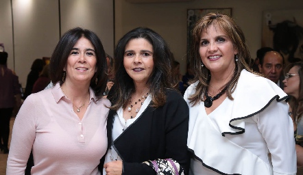  Sandra Galván, Paty Valadés y Sabrina Gaviño.