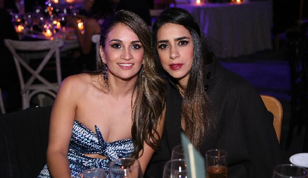  Mariana Salazar y Tere García.