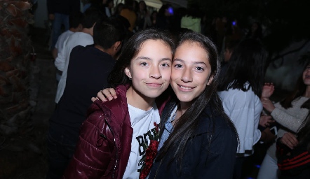 Marilú y Camila.