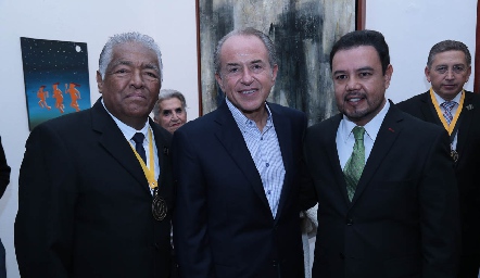  Enrique Auces, Juan Manuel Carreras y Edgar Durón.