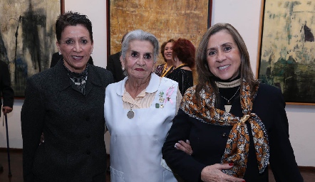 Tey Barragán, Esther Pérez y Rocío García.