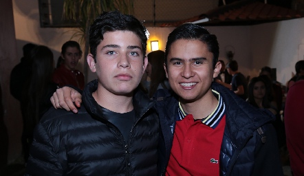  Luis Mora y Andrés Bravo.