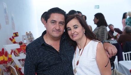  Mario del Valle y Lety Pérez.