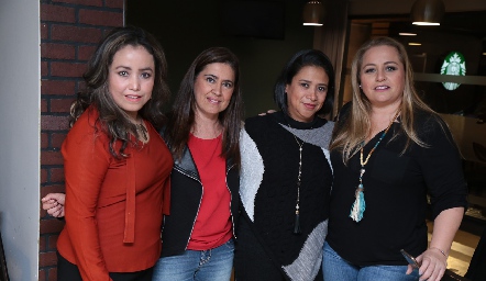  Silvia Sánchez, Alejandra Monsivais, Tere Moncada y Montserrat Gutiérrez.