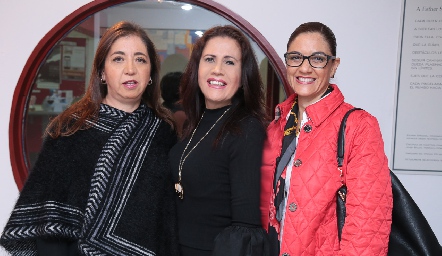  Sofía Carrillo, Ana Fonte y Miriam Sandoval.