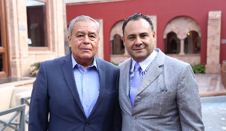  Antonio Estrada y Fabián Flores .