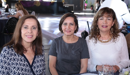  Tere Garza, Teresa Carrera y Roxana Delgado.