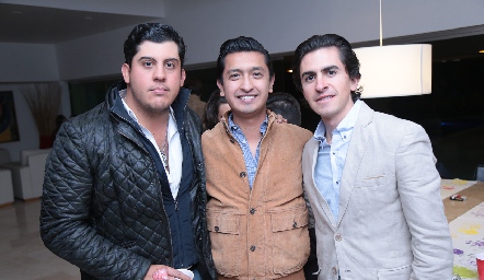  Toro Gómez, Ricardo Villanueva y Guillermo Gómez.