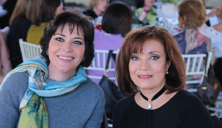  Alicia Cabello y Soledad Vega.