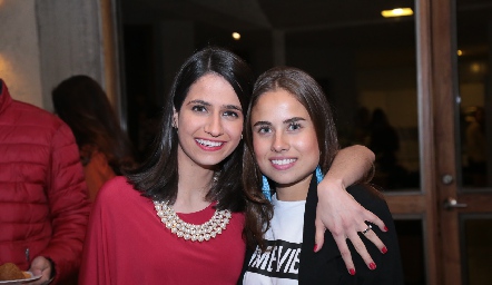 Mónica Medlich y Nuria Alcalde.
