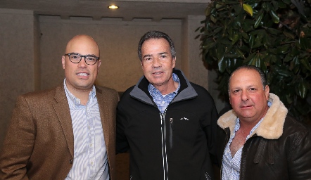 Germán Sotomayor, José Luis Hernández y Che Hernández.