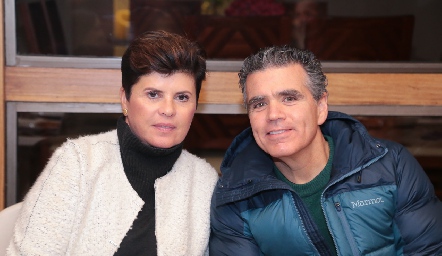  Verónica Martínez y Luis Motilla.