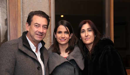  Polo Córdova, Mónica Medlich y Adriana Oliva.