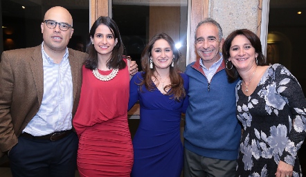  Germán Sotomayor, Mónica y Priscila Medlich, Pepe Medlich y Mónica Leal.