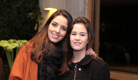  Mariana Labarthe y Montse Barral.