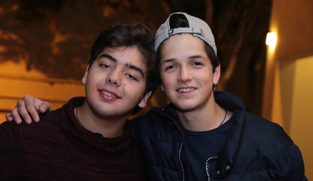  Juan Pablo y Óscar.