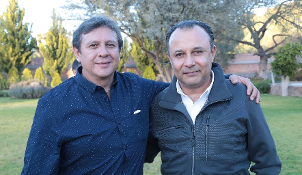  Jorge Armando González y Fernando Díaz de León.