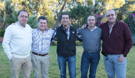  Armando Ríos, Ricardo Navarro, Gerardo Bocard, Gerardo Valle y Manuel Martin Alba.
