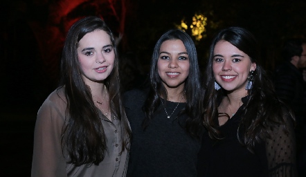  Gaby, Ana Pau e Isabela.