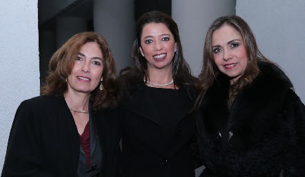  Mercedes Dávalos, Fina Alcocer y Rebeca Vega.