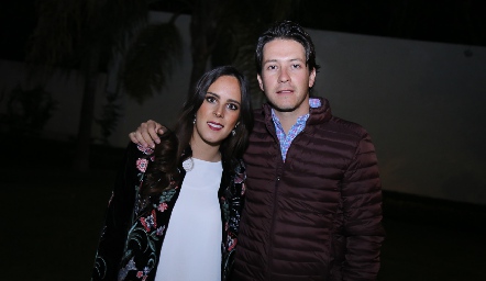  Clau Antunes y Mauricio Dibildox.